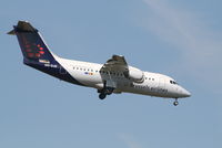 OO-DJQ @ EBBR - flight SN2624 is descending to rwy 02