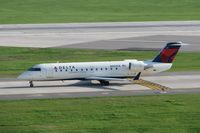 N927CA @ CID - Taxiing across on Alpha to the gate