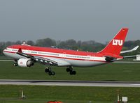 D-ALPE @ EDDL - . - by Jeroen Stroes