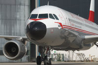 OE-LBP @ VIE - Austrian Airlines Airbus 320 in retro colors