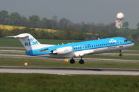 PH-WXD @ LOWW - KLM Fokker 28 - by Delta Kilo