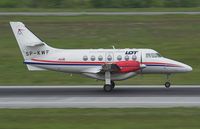 SP-KWF @ LOWW - BEa Jetstream 32 LOT - by Delta Kilo
