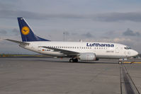D-ABJE @ VIE - Lufthansa Boeing 737-500 - by Yakfreak - VAP