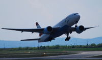 OE-LPC @ LOWW - Austrian Airlines