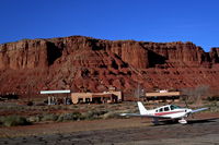 N8402B @ L41 - N8402B on the ramp at Marble Canyon - by Richard Mays
