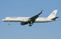 TC-SNB @ VIE - Sun Express 757-200