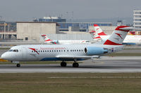 OE-LFQ @ LOWW - RWY 16 - by Lötsch Andreas