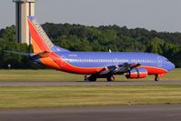 N353SW @ ORF - Southwest Airlines N353SW (FLT SWA2780) from Orlando Int'l (KMCO) rolling out on RWY 23 after landing.