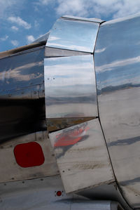 N996DM @ VIE - Red Bull DC6 - by Yakfreak - VAP