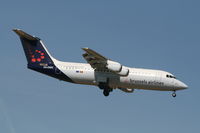 OO-DWG @ EBBR - flight SN2256 is descending to rwy 02