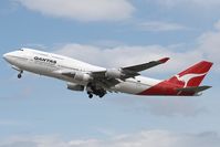 VH-OJU @ EGLL - QANTAS 747-400 - by Andy Graf-VAP