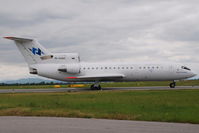 RA-42368 @ VIE - Yakservice Yakovlev 42 - by Yakfreak - VAP