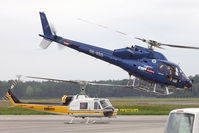 OE-XGS @ LOWG - Nice visitor - by Robert Schöberl
