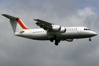 EI-RJT @ LSGG - visitor