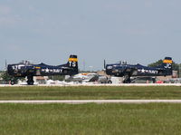 N228TS @ LAL - T-28