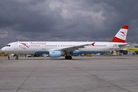 OE-LBB @ VIE - Austrian Airlines Airbus A321 - by Thomas Ramgraber-VAP