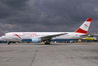 OE-LAW @ VIE - Austrian Airlines Boeing 767-300 - by Thomas Ramgraber-VAP