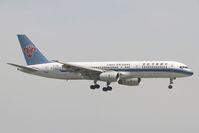B-2817 @ VHHH - China Southern 757-200 - by Andy Graf-VAP