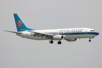 B-5190 @ VHHH - China Southern 737-800