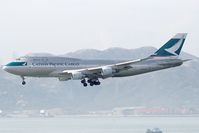 B-HKS @ VHHH - Cathay Pacific 747-400