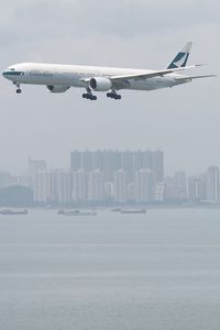 B-KPA @ VHHH - Cathay Pacific 777-300 - by Andy Graf-VAP
