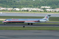 N7528A @ KDCA - MD-82