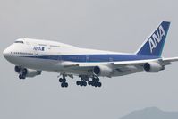 JA8958 @ VHHH - ANA 747-400