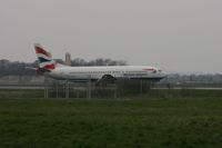 G-DOCE @ EGKK - Gatwick Airport 21/04/08 (married 19/04/08 - spotting two days later) - by Steve Staunton
