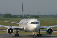 OE-LAY @ VIE - Austrian Airlines Boeing 767-300 - by Thomas Ramgraber-VAP