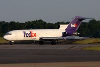 N257FE @ ORF - FedEx N257FE Felicia (FLT FDX307) rolling out on RWY 5 after arrival from Memphis Int'l (KMEM).