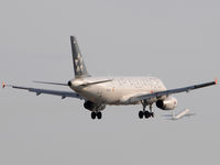 EC-IPI @ LEBL - On short final to RWY 25R. - by Jorge Molina