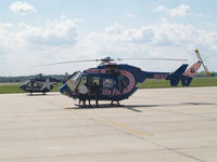 N61LF @ LNK - MAINTAINCE ON THE TARMAC - by Gary Schenaman