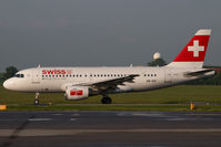 HB-IPU @ VIE - Swiss Airbus 319 - by Yakfreak - VAP