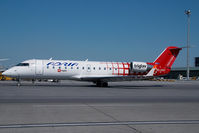 S5-AAD @ VIE - Adria Airways Regionaljet - by Yakfreak - VAP