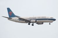 B-2927 @ VHHH - China Southern 737-300