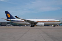 VT-JWE @ EBBR - Jet Airways Airbus 330-200 - by Yakfreak - VAP