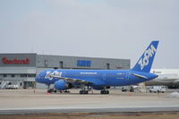 C-GTDX @ KRFD - Boeing 757-200
