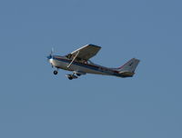 N7638G @ LAL - Cessna 172L - by Florida Metal