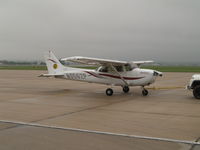 N9562P @ LNK - prior to take off - by Gary Schenaman