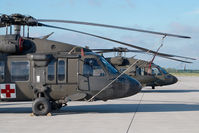 82-23751 @ VIE - USAF Blackhawk - by Yakfreak - VAP
