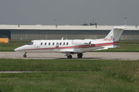 OO-LFN @ EBBR - taxiing - by Daniel Vanderauwera