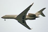 D-AAAZ @ LFSB - landing on rwy 34 - by runway16