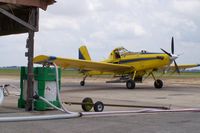 N90430 - putting out fert - by tim zimmerman