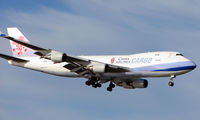B-18702 @ ANC - China Airlines B747F arriving into Anchorage Int