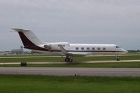 N611JM @ DPA - Taxing at DuPage