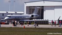 N282Q @ ILM - Drawing a crowd around the Gee-Five