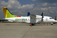 OE-LKB @ CGN - visitor - by Wolfgang Zilske