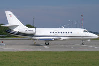 OE-HPH @ VIE - Goldeckflug Dassault Falcon 2000 - by Thomas Ramgraber-VAP