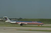 N9414W @ KORD - MD-83