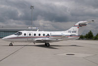 TC-ASE @ VIE - Beech 400 - by Yakfreak - VAP